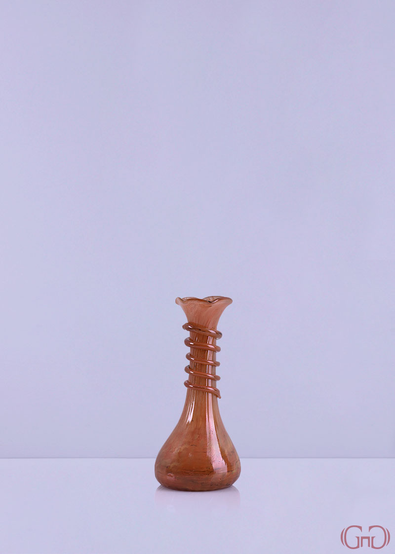 vase-glass-short-snake-twisted-flower-top-20CM-orange-yellow